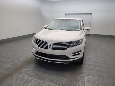 Used 2018 Lincoln MKC Select w/ Select Plus Package FWD image 14