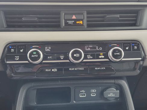 Certified 2023 Honda Pilot Elite image 19