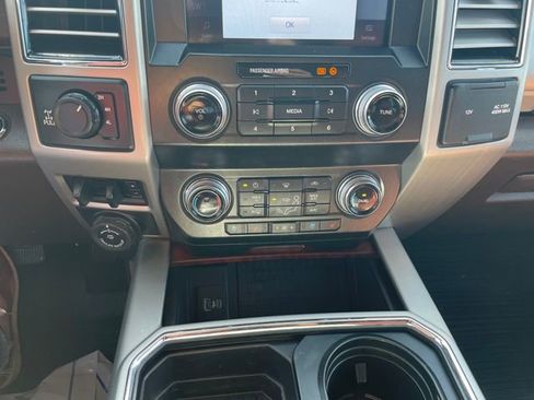 Used 2020 Ford F250 King Ranch w/ King Ranch Ultimate Package image 16