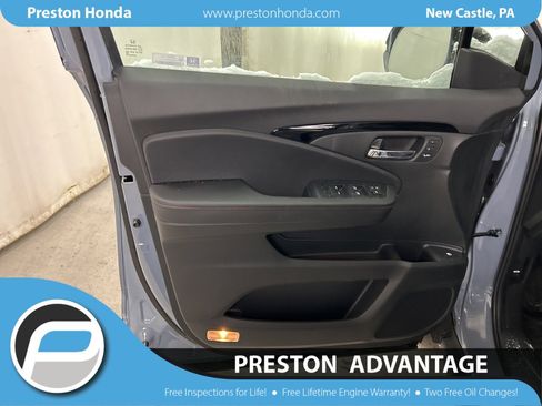 New 2026 Honda Ridgeline Black Edition image 19