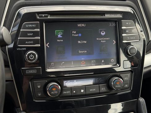 Used 2016 Nissan Maxima SR image 29