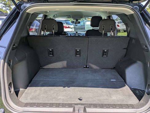 Used 2019 Chevrolet Equinox LS w/ LS Convenience Package FWD image 13