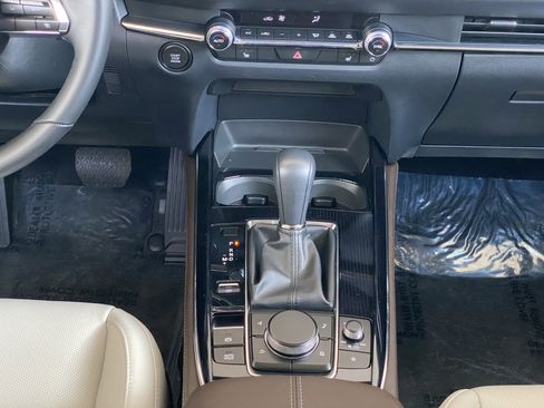 Certified 2025 MAZDA CX-30 AWD 2.5 S w/ Premium Package image 9