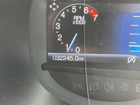 Certified 2024 Ford Edge Titanium AWD/4WD image 3