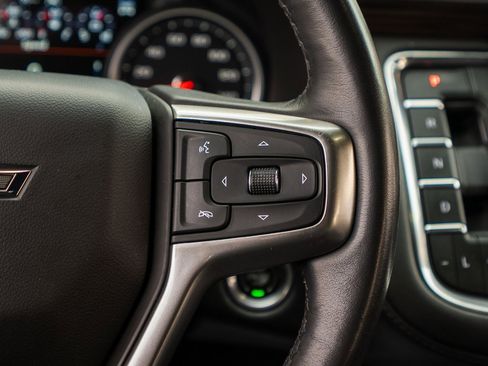 Used 2021 Chevrolet Suburban Z71 w/ Z71 Off-Road Package image 30