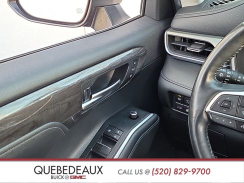 Used 2020 Toyota Highlander Platinum AWD/4WD image 19
