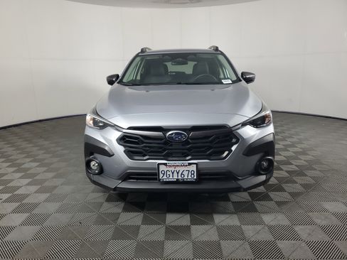 Used 2024 Subaru Crosstrek 2.0i Premium AWD/4WD image 9