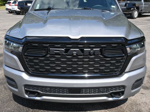 Used 2025 RAM 1500 Big Horn AWD/4WD image 13