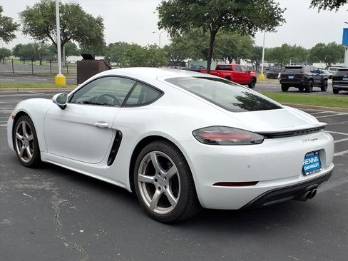 Used 2018 Porsche 718 Cayman RWD image 7