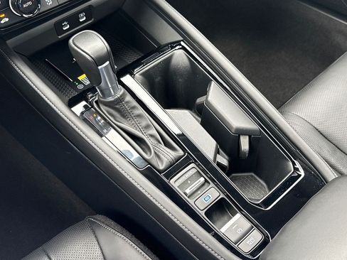 Certified 2024 Honda Accord Touring image 34