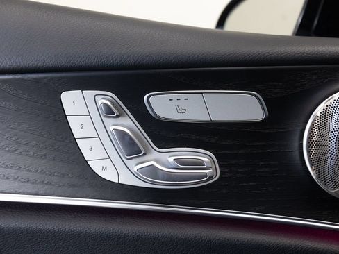 Used 2022 Mercedes-Benz E 350 Sedan image 16