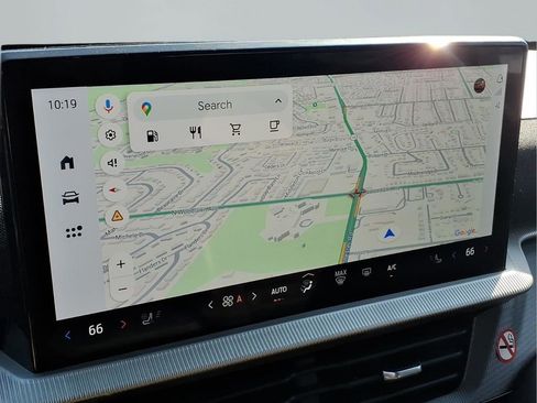 Used 2025 Ford Explorer ST-Line image 8