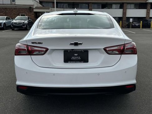 Used 2022 Chevrolet Malibu LT w/ Redline Edition FWD image 7