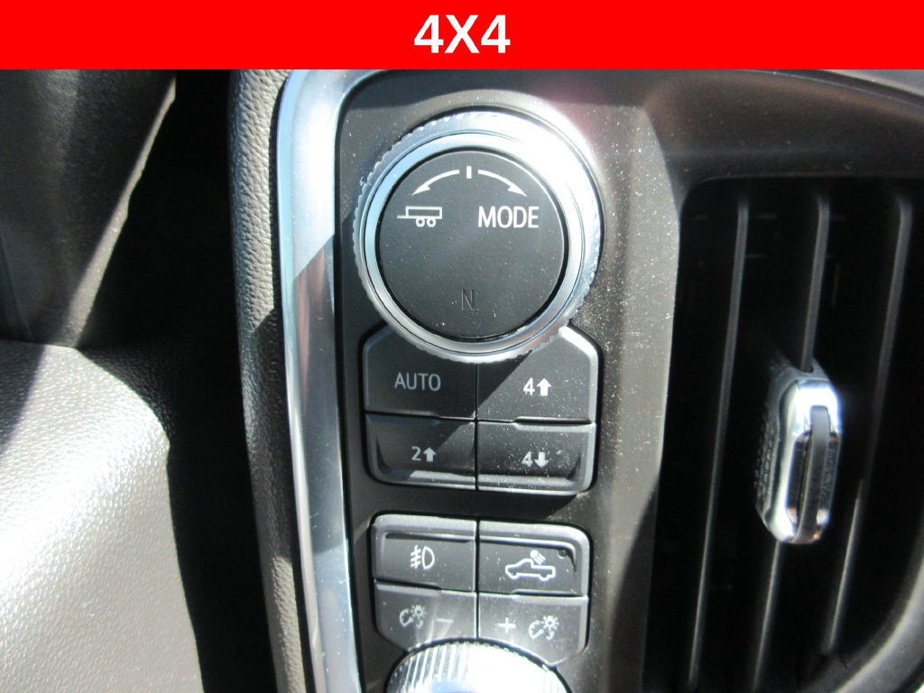Used 2023 GMC Sierra 2500 Denali w/ Denali Black Diamond Edition AWD/4WD image 35