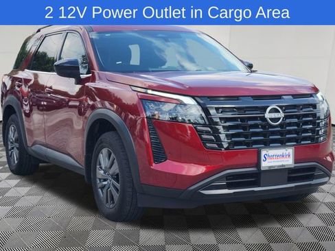 Used 2026 Nissan Pathfinder SV w/ SV Premium Package FWD image 3
