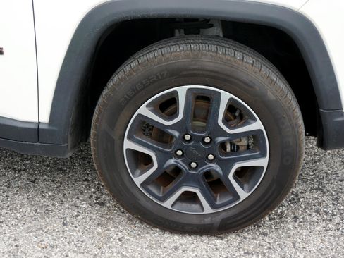 Used 2018 Jeep Compass Trailhawk w/ Leather Interior Group image 6