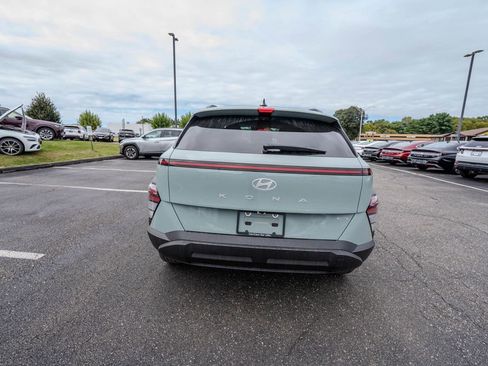 Certified 2025 Hyundai Kona SEL image 6