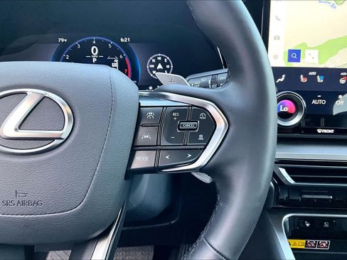 Certified 2026 Lexus TX 350 AWD w/ Technology Package image 12