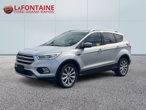 Used 2017 Ford Escape Titanium FWD image 1