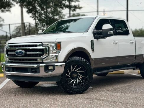 Used 2021 Ford F250 Lariat w/ Lariat Value Package RWD image 10
