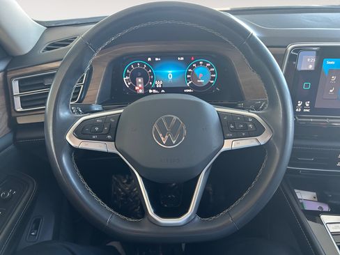 Used 2024 Volkswagen Atlas SE FWD image 13