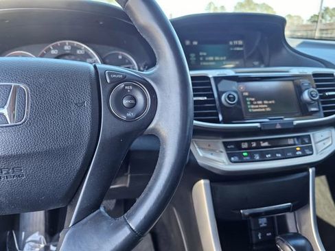 Used 2015 Honda Accord EX-L image 24