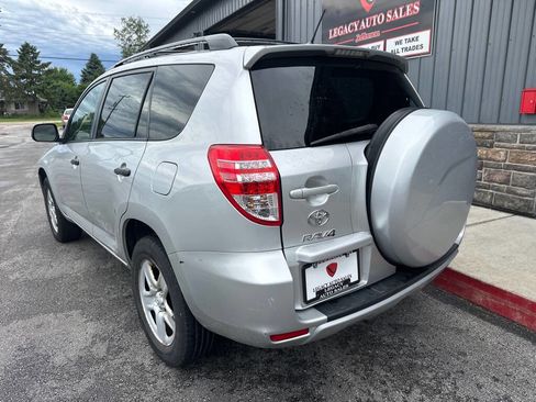 Used 2012 Toyota RAV4 4WD w/ Value Pkg image 3