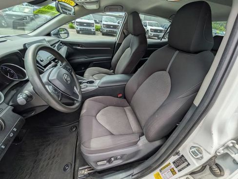 Used 2021 Toyota Camry LE FWD image 7