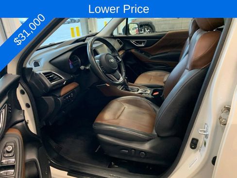 Used 2023 Subaru Forester Touring AWD/4WD image 3