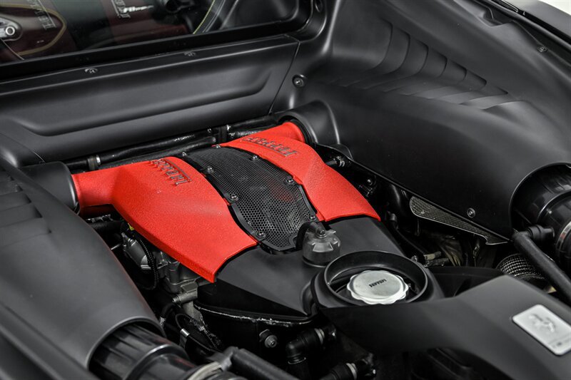 Used 2020 Ferrari F8 Tributo RWD image 24