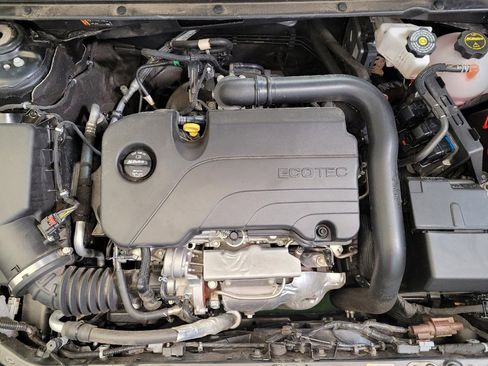 Used 2024 Chevrolet Malibu LT image 30