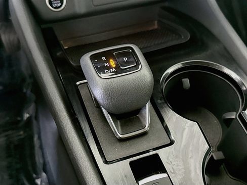 Used 2023 Nissan Rogue SV w/ SV Premium B Package FWD image 20