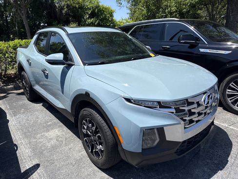 Used 2024 Hyundai Santa Cruz SEL w/ Activity Package FWD image 2