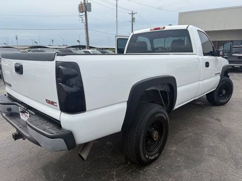 Used 2007 GMC Sierra 2500 W/T RWD image 3