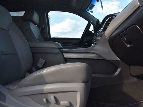 Used 2017 Chevrolet Tahoe LT RWD image 11