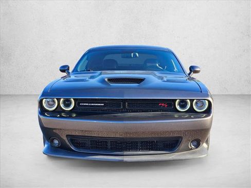 Used 2016 Dodge Challenger R/T Scat Pack w/ Leather Interior Group image 2