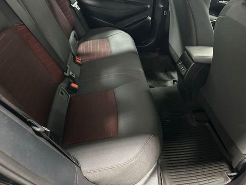 Used 2025 Toyota Corolla SE w/ SE Premium Package image 52