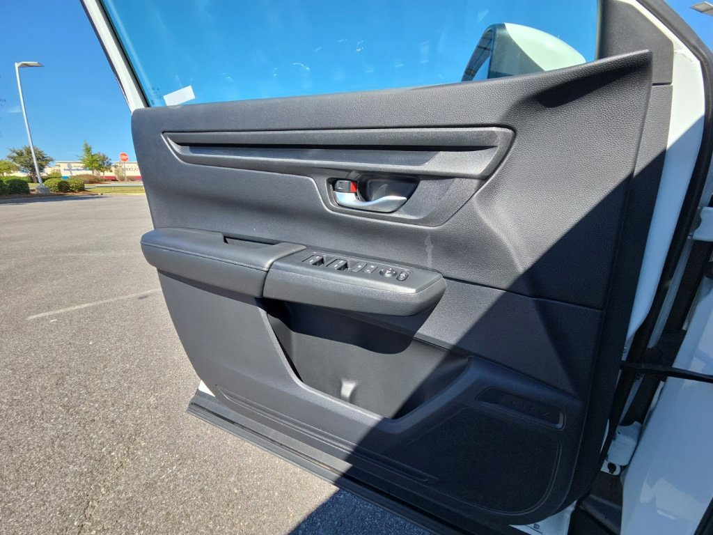Used 2023 Honda CR-V LX image 27