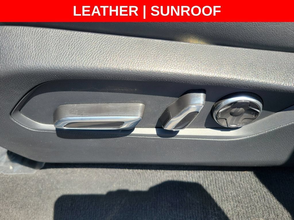 Used 2022 Acura MDX A-Spec AWD/4WD image 25