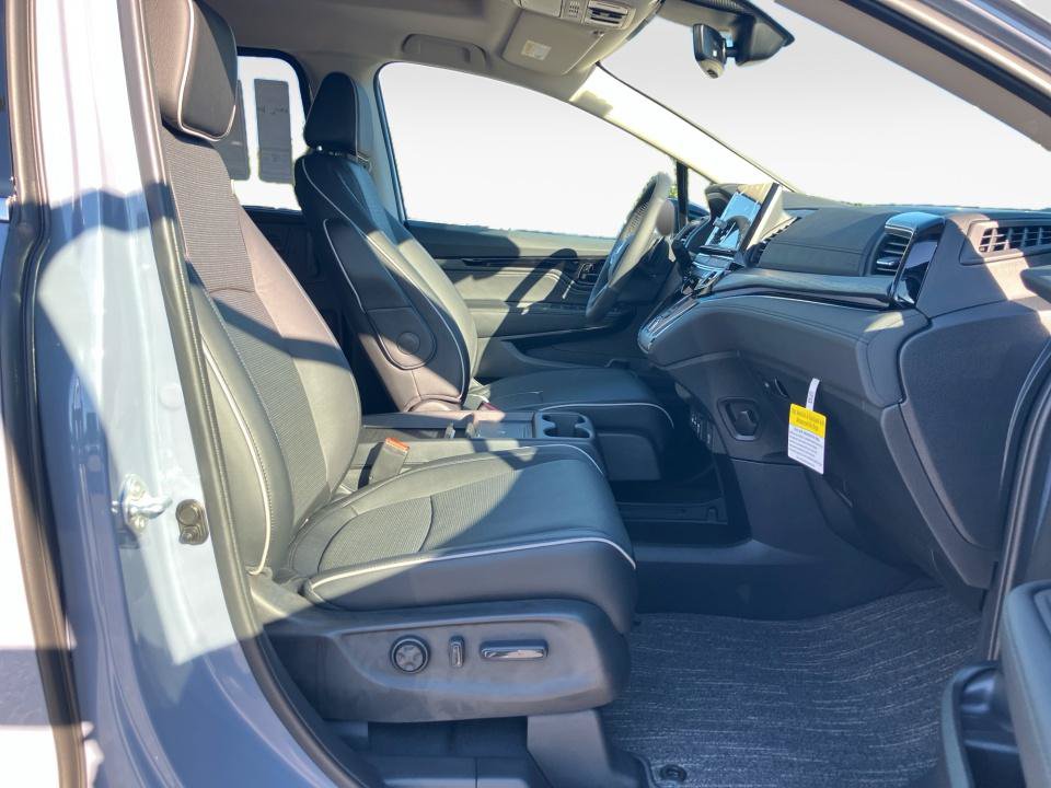 New 2027 Honda Odyssey Elite image 28