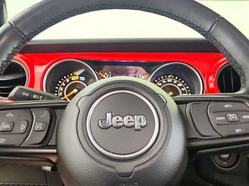 Used 2023 Jeep Wrangler Sport AWD/4WD image 18