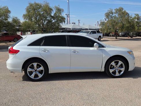 Used 2012 Toyota Venza Limited FWD image 9
