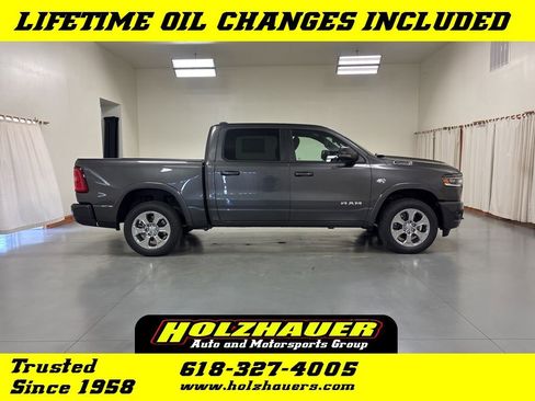 New 2026 RAM 1500 4x4 Crew Cab image 1