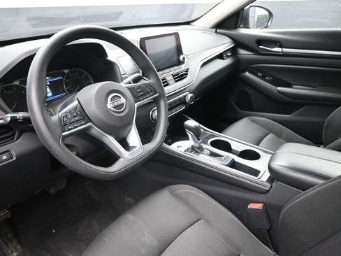 Used 2023 Nissan Altima 2.5 SV FWD image 20