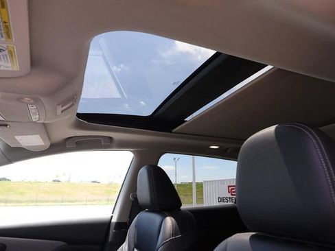 Certified 2023 Nissan Murano SL w/ SL Moonroof Package AWD/4WD image 10