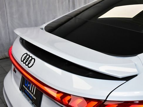 Used 2024 Audi RS e-tron GT w/ Ceramic Brake Package image 94