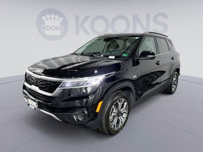 Used 2022 Kia Seltos EX
