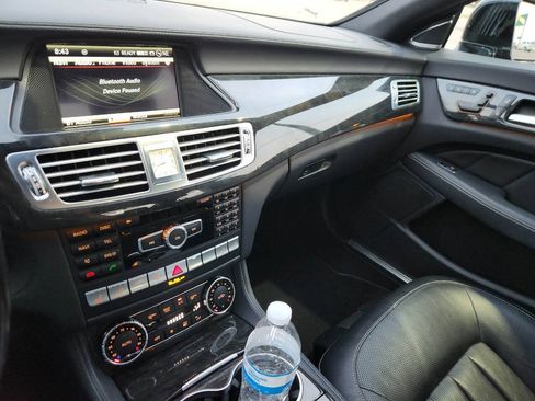 Used 2014 Mercedes-Benz CLS 550 4MATIC image 24