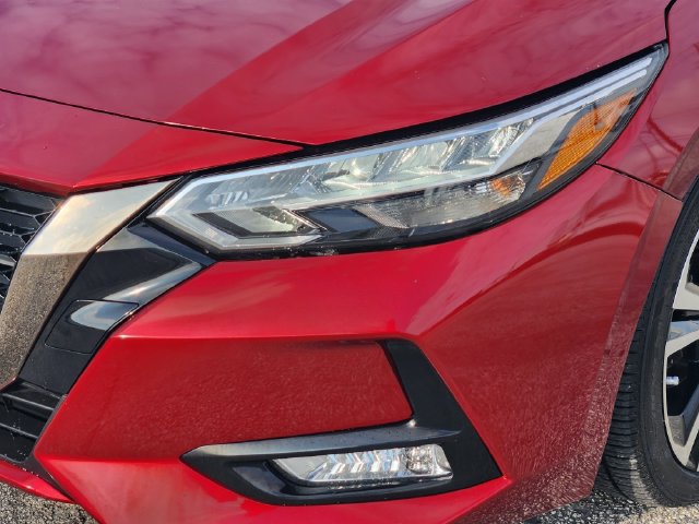 Used 2020 Nissan Sentra SR FWD image 11