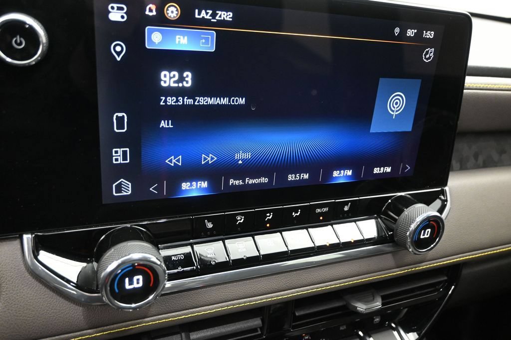 Used 2024 Chevrolet Colorado ZR2 AWD/4WD image 12